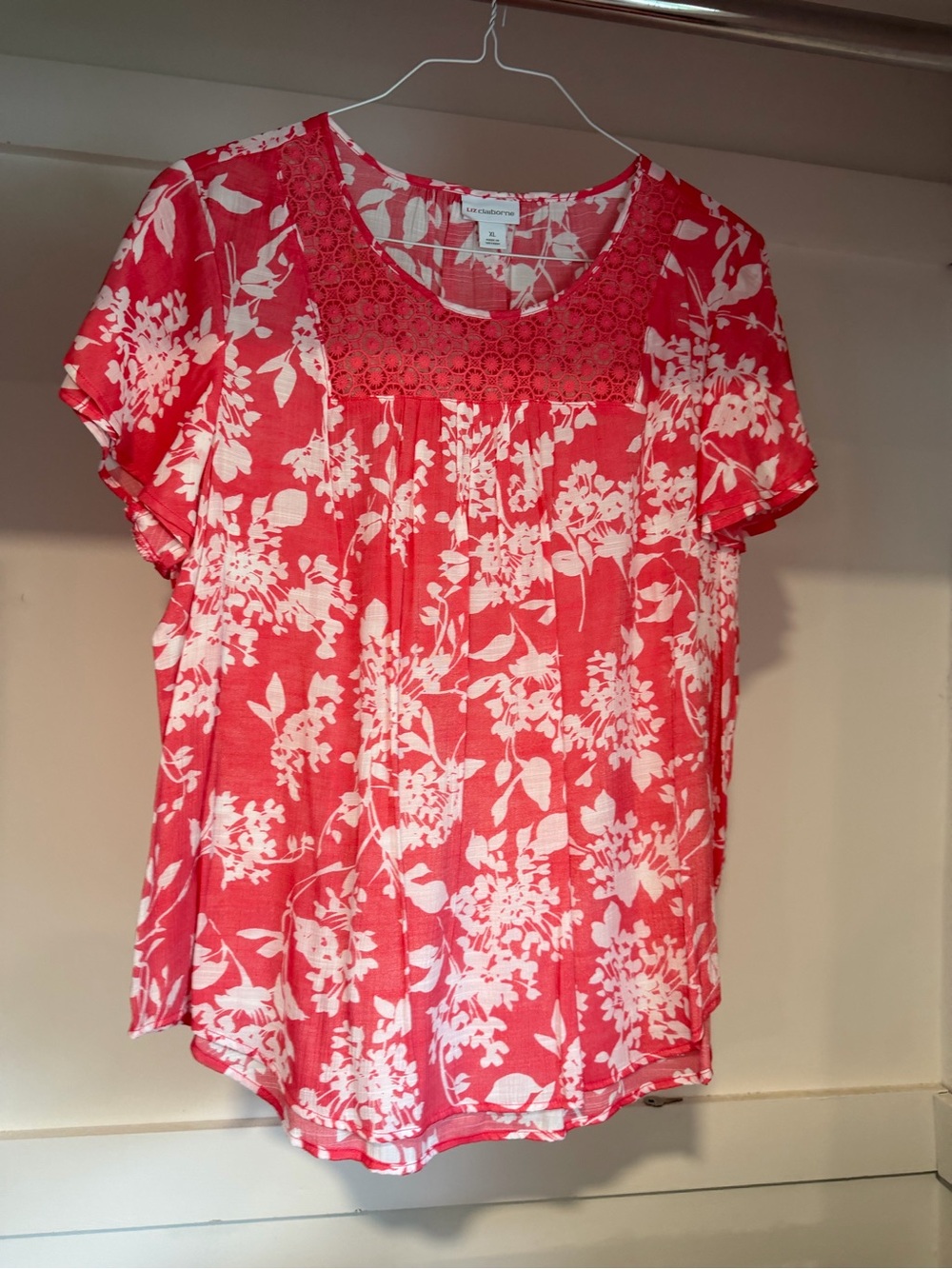 Liz Claiborne Women’s Short Sleeve Blouse Top Red White Size XL